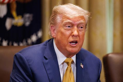 Trump ist "not happy" mit Putin: "Er tischt eine Menge Bullshit auf"