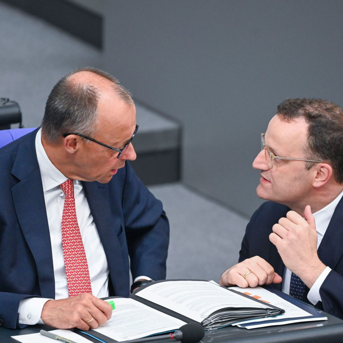 Merz stellt sich hinter Spahn – SPD will Aufklärung