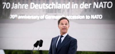 „Wir brauchen Ihre Führungsrolle“, bittet Rutte Merz