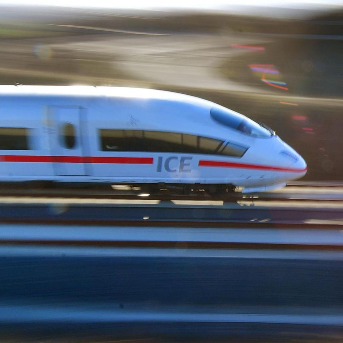 Bahn-Pünktlichkeit im Juni gefallen – Grafik zeigt prekäre Lage des Fernverkehrs