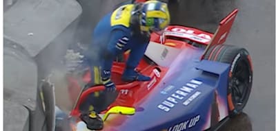 Chaos nach Regen – Heftiger Unfall von di Grassi, Porsche verliert ein Rad