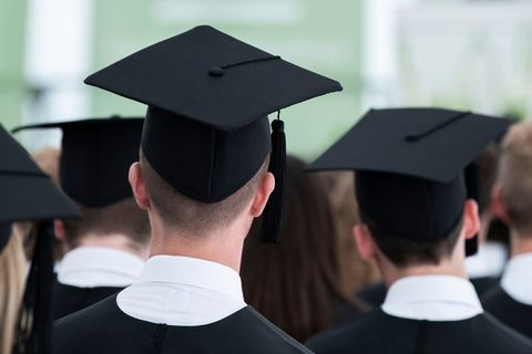 Frauen studieren laut Statistik schneller