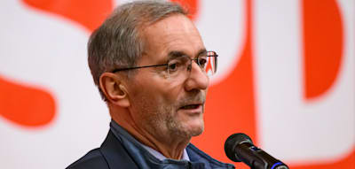 Ex-SPD-Chef Matthias Platzeck fliegt offenbar regelmäßig nach Russland