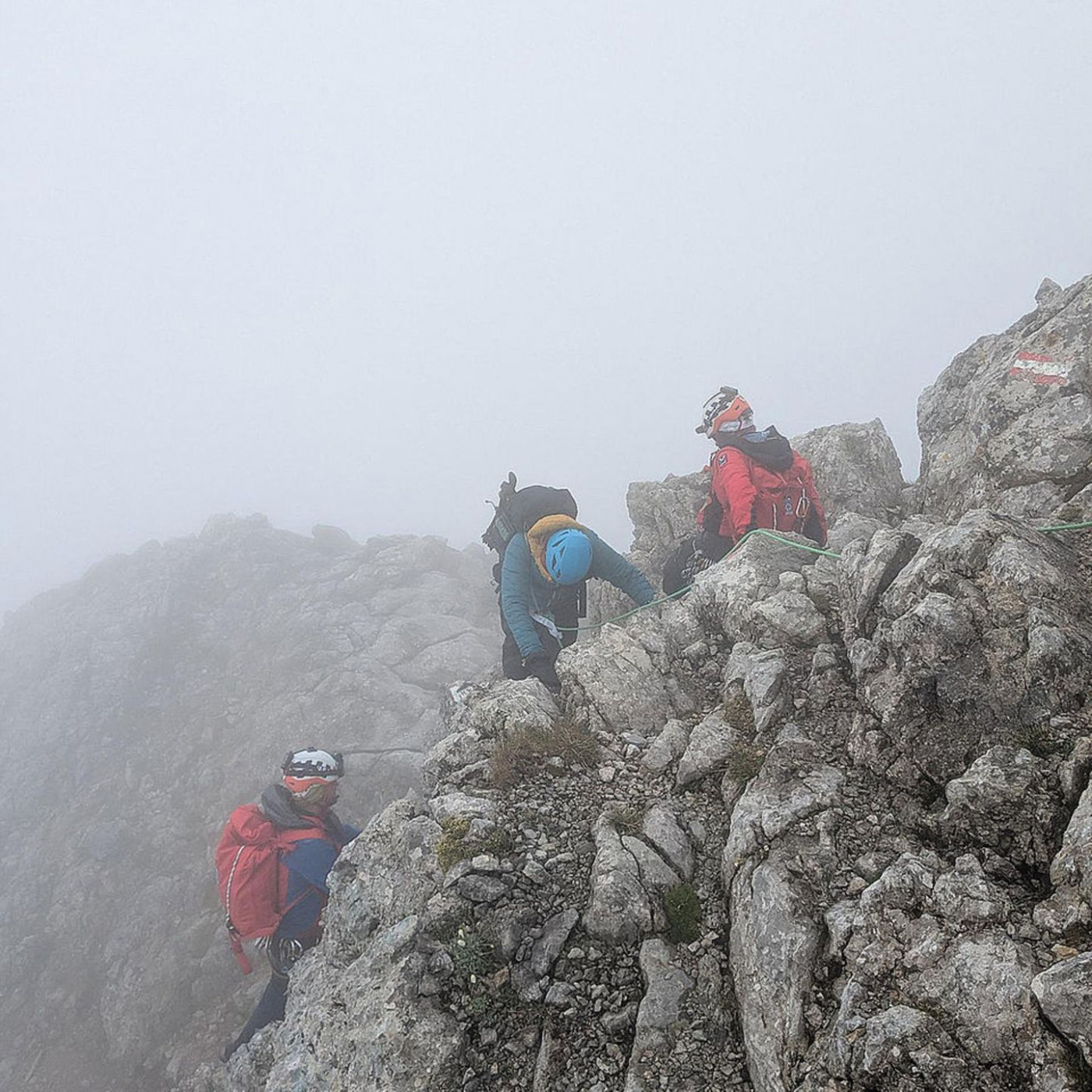 Bergwacht muss unterkühlte Urlauberin von Berg retten