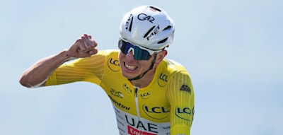 Nur Bjarne Riis war hinauf nach Hautacam jemals schneller als Tour-Dominator Pogacar