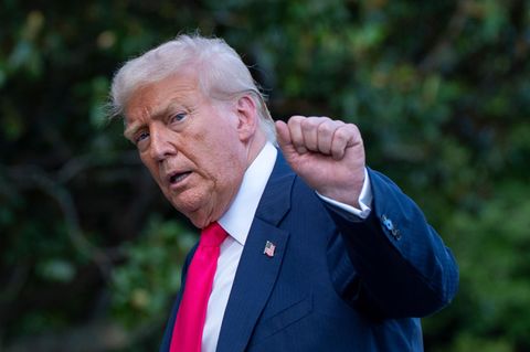 Drohen, dealen, draufhauen: Was Trump im letzten halben Jahr geschafft hat