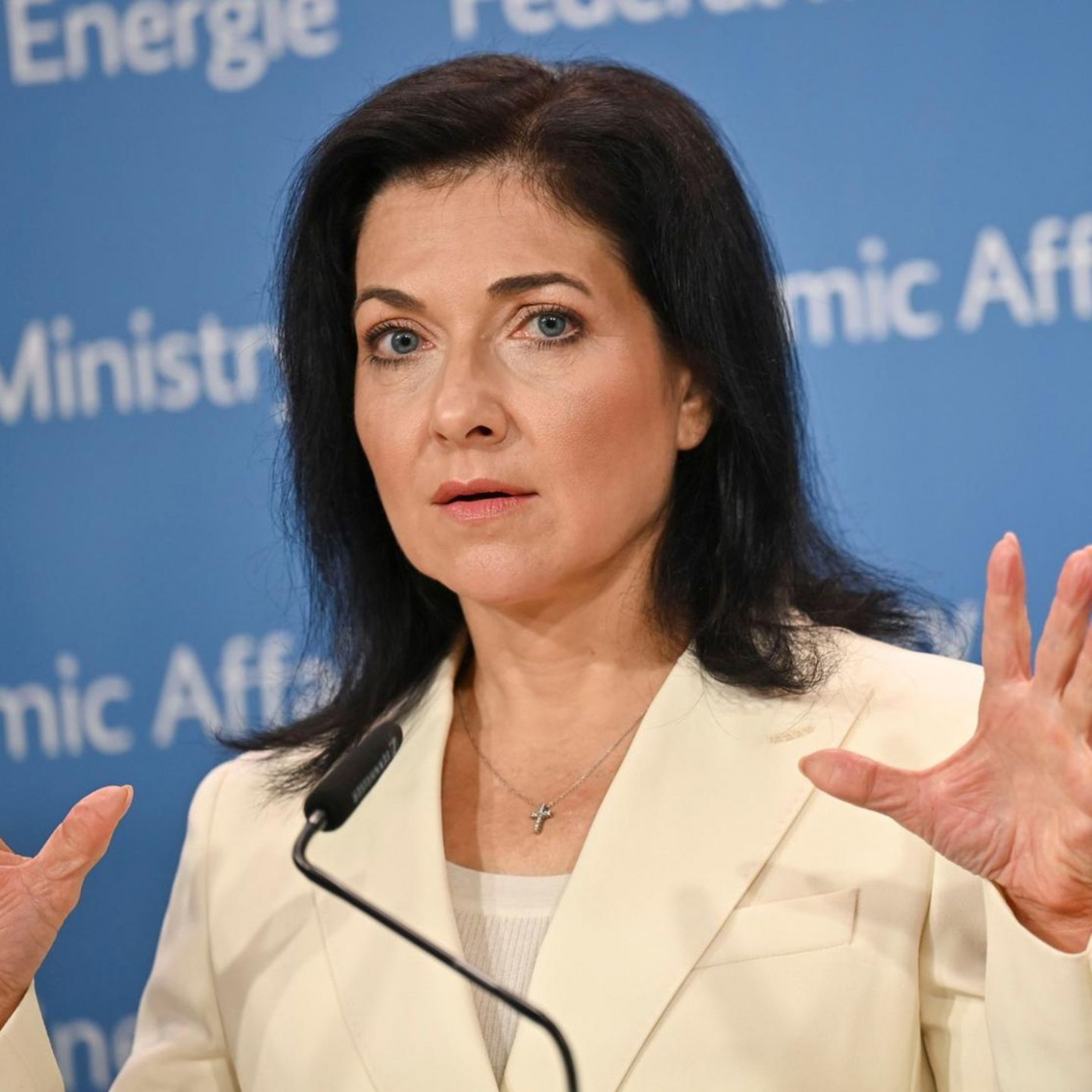 "Wir müssen mehr und länger arbeiten"