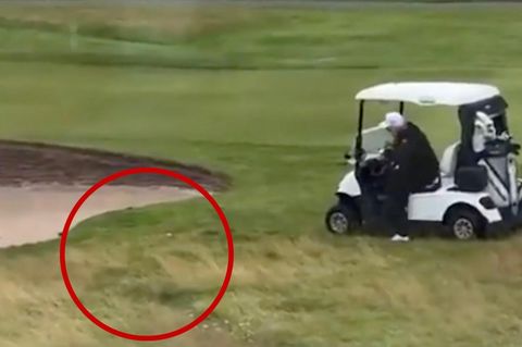 Betrügt Trump hier beim Golf?