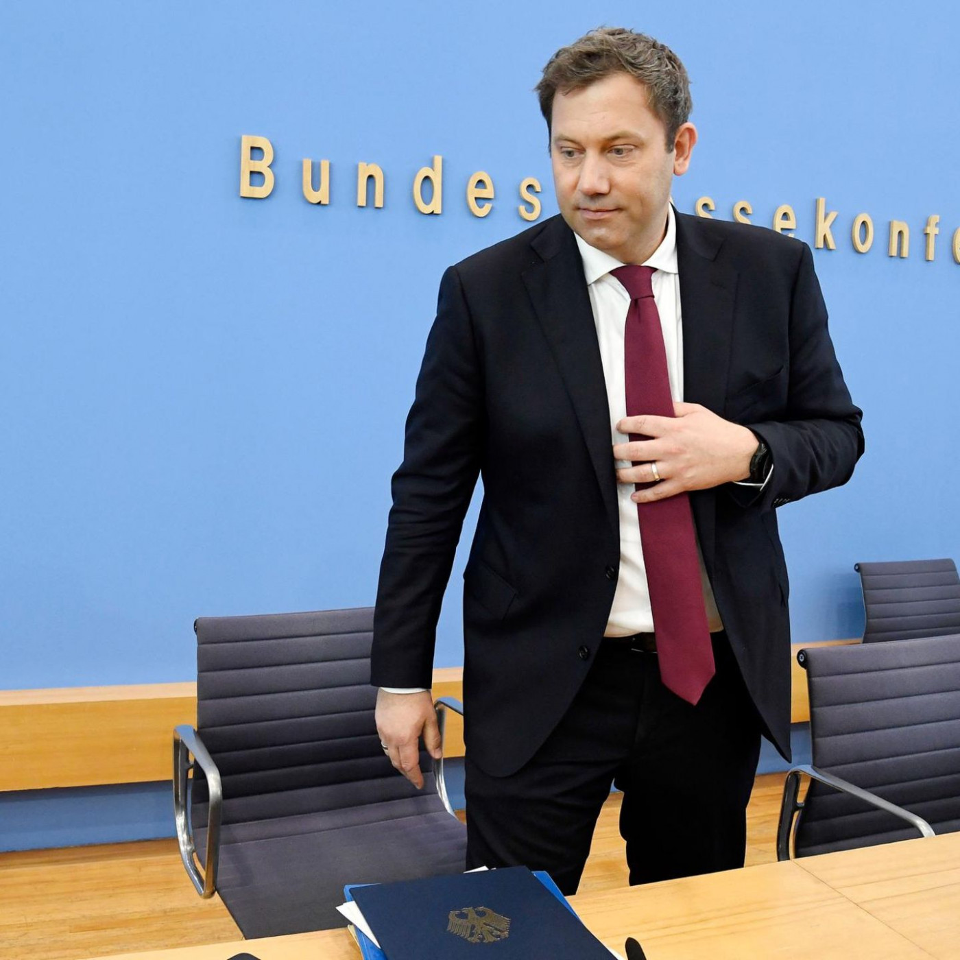 Klingbeil steht vor seiner Feuerprobe als Finanzminister