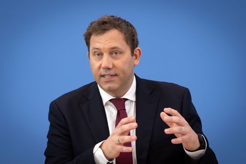 Klingbeils doppelte Haushalts-Botschaft