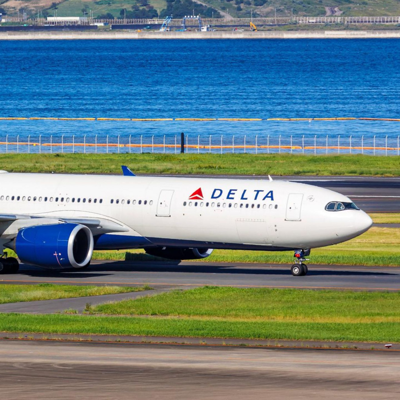 Schwere Turbulenzen auf Langstreckenflug: 25 Menschen kommen ins Krankenhaus