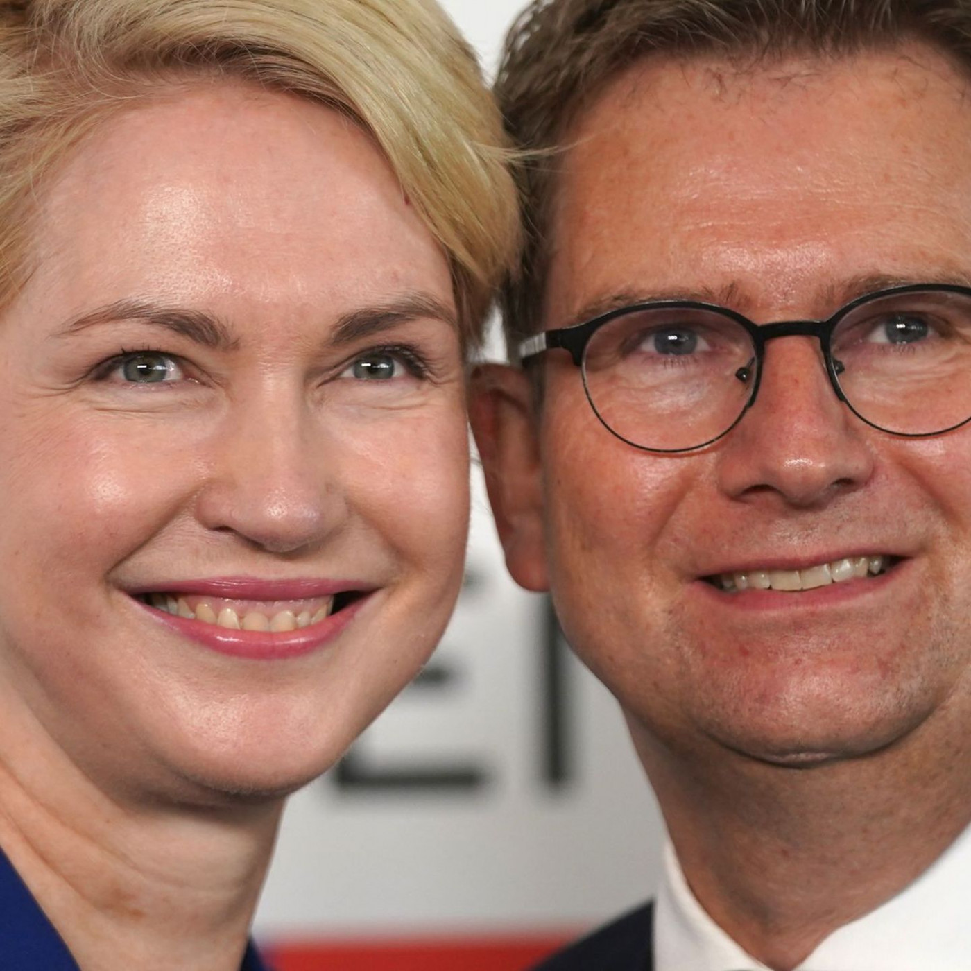 Silberhochzeit: Schwesig teilt Hochzeitsfoto aus Jahr 2000