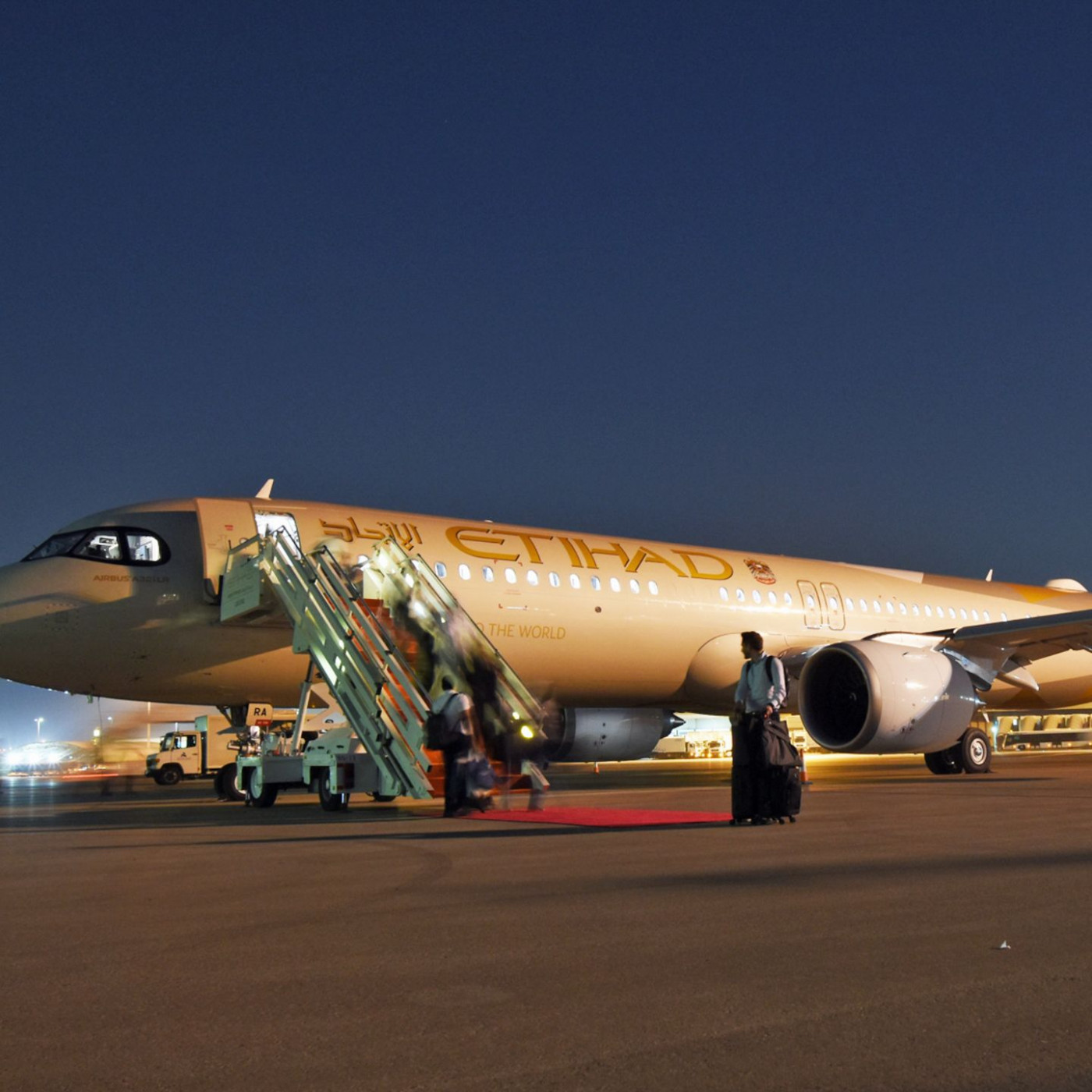 Von Hamburg nach Abu Dhabi: Wie ein Jet an eine Airline übergeben wird