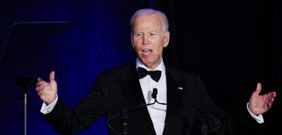 Bei einem seltenen Auftritt zeichnet Biden ein düsteres Bild von Amerika