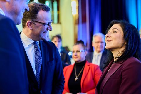 Zwei große Verlierer im aktuellen Politiker-Ranking