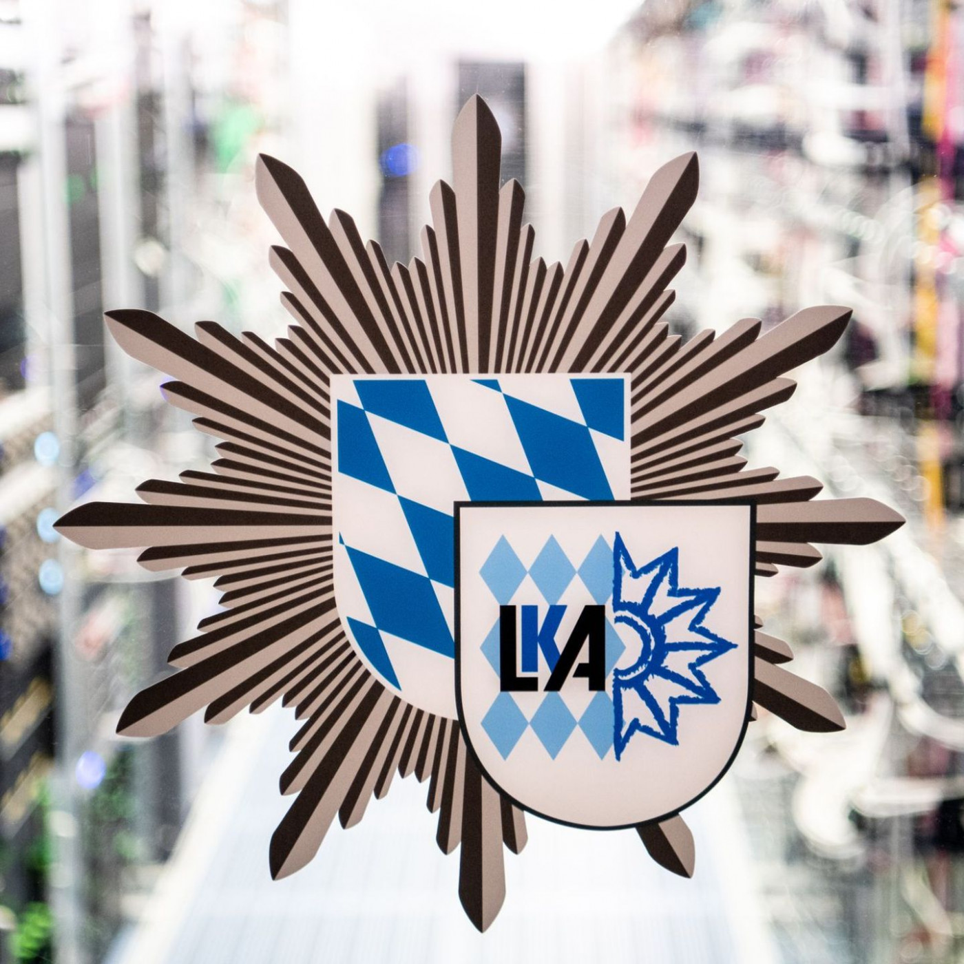 Schießübung für Bundestags-Angriff? Razzia gegen Gruppe Reuß