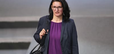 Grüne fordern Aufklärung über Ungarn-Reise von CDU-Politikerin Ludwig