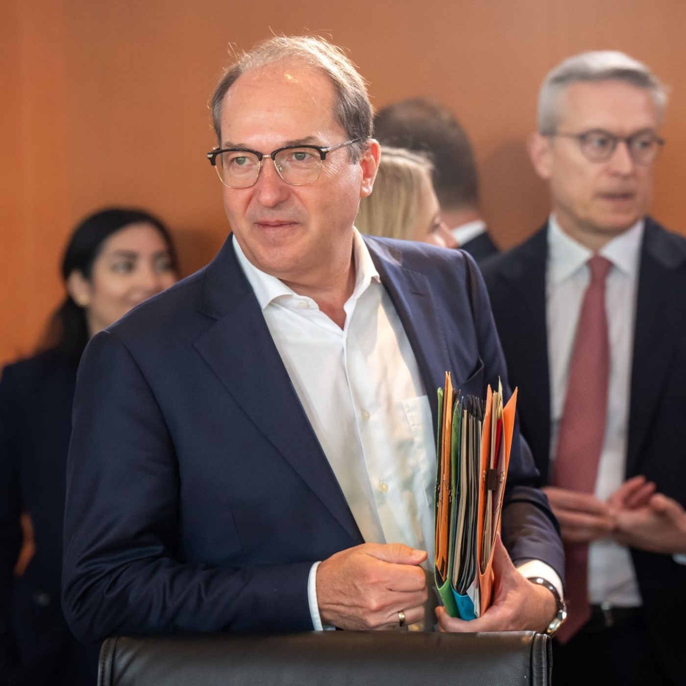 Dobrindt: Wir werden Grenzkontrollen aufrechterhalten