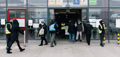 100-Millionen-Sicherheitsdienst in Flüchtlingsunterkunft – Land Berlin profitierte von Auftrag