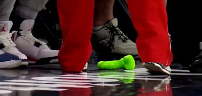 Dildo-Eklat im US-Basketball – Team einer Kryptowährung steckt hinter der Aktion