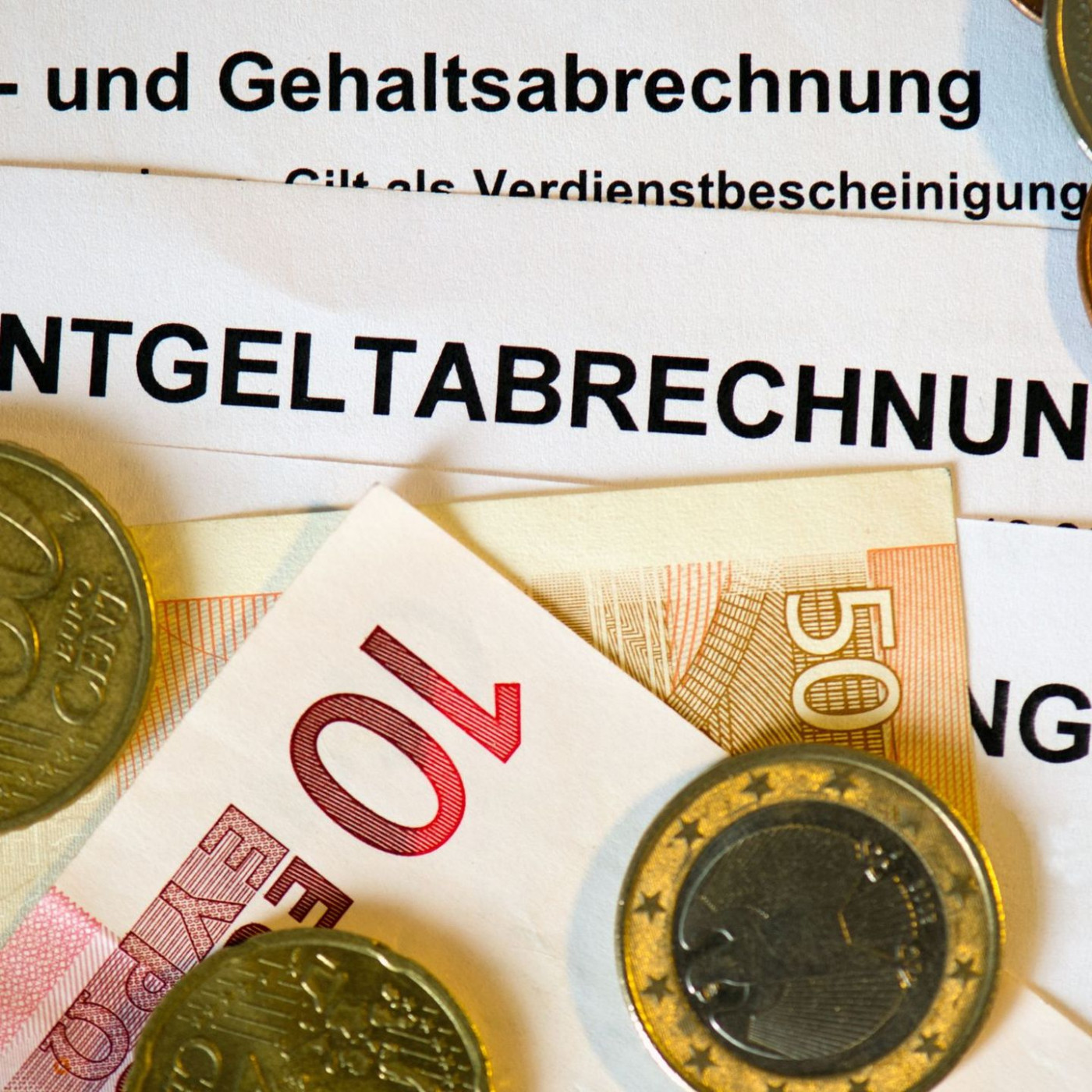 Mindestlohn oder Bürgergeld? Wer arbeitet, hat deutlich mehr