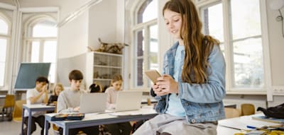 „Noch viel zu viele Lehrkräfte, die ausschließlich mit alten Schulbüchern unterrichten“