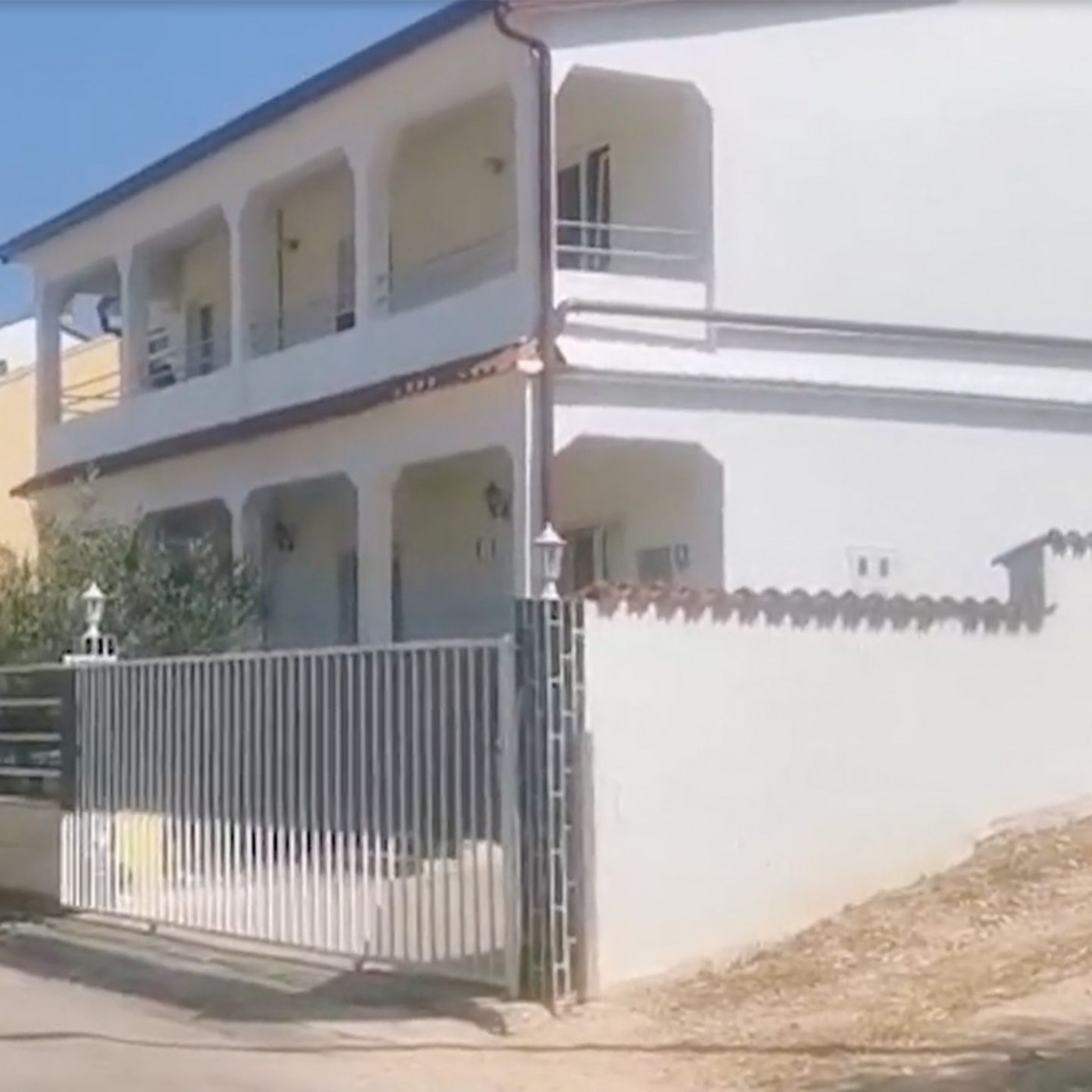 Familie muss aus Albtraum-Ferienwohnung in Kroatien flüchten
