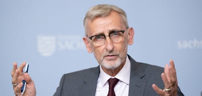 Sachsens Innenminister warnt vor Linksextremismus – und kritisiert Linkspartei