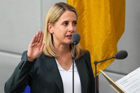 Nach Baby-Ankündigung erntet Ministerin Hubertz heftige Reaktionen