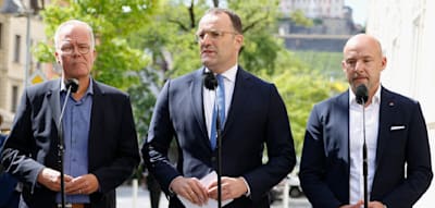 Als es um Steuererhöhungen geht, wird Spahn plötzlich unwirsch