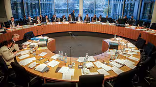 Mehr als 140 Milliarden Euro neue Schulden