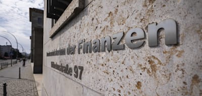 Sechs Ministerien lassen Frist von Bundeskanzler Merz angeblich verstreichen
