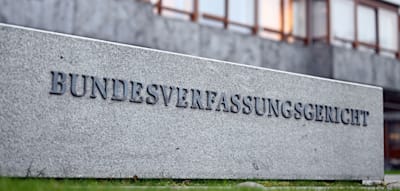 Die zweifelhafte Geheimniskrämerei um Verteidiger-Namen