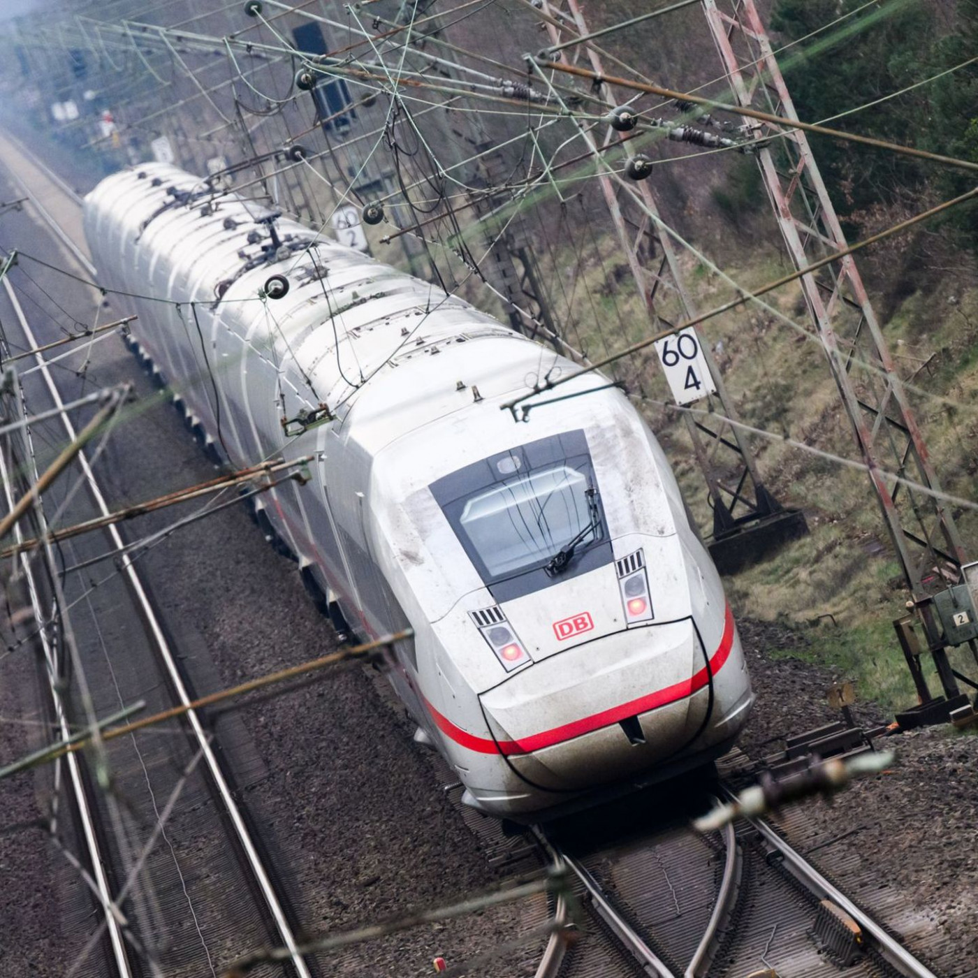 Bahnstrecke Hannover-Berlin nach Brand weiter beeinträchtigt
