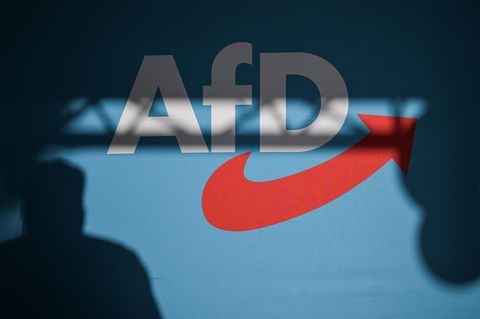 Union und AfD im ZDF-"Politbarometer" erstmals gleichauf