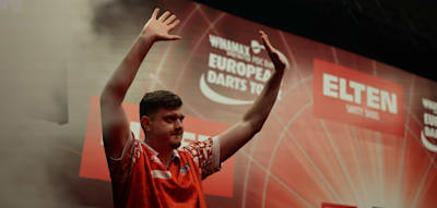 Deutsche Darts-Sensation nach Final-Drama – Springer feiert größten Erfolg seines Lebens