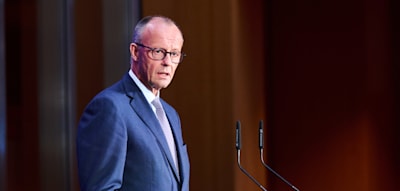 „Eine Minute nach zwölf“ – Merz fordert Verbesserungen für Wirtschaft