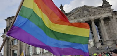 Sexuelle Identität ins Grundgesetz – CDU-Ministerpräsidenten starten Vorstoß
