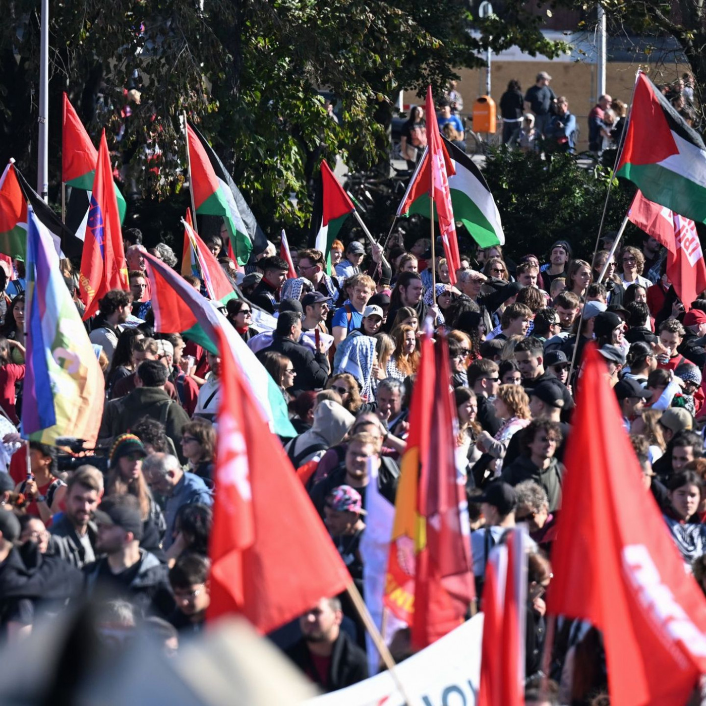 Viele Tausend in Berlin gegen Gaza-Krieg auf der Straße