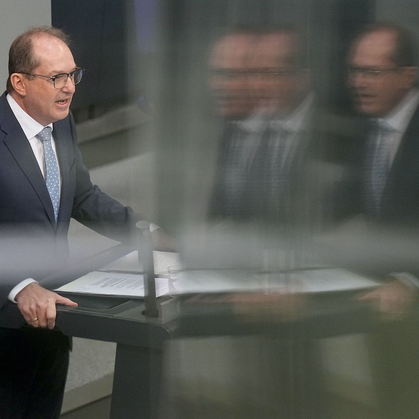 Abschuss von Drohnen? Dobrindt plant Gesetzesreform