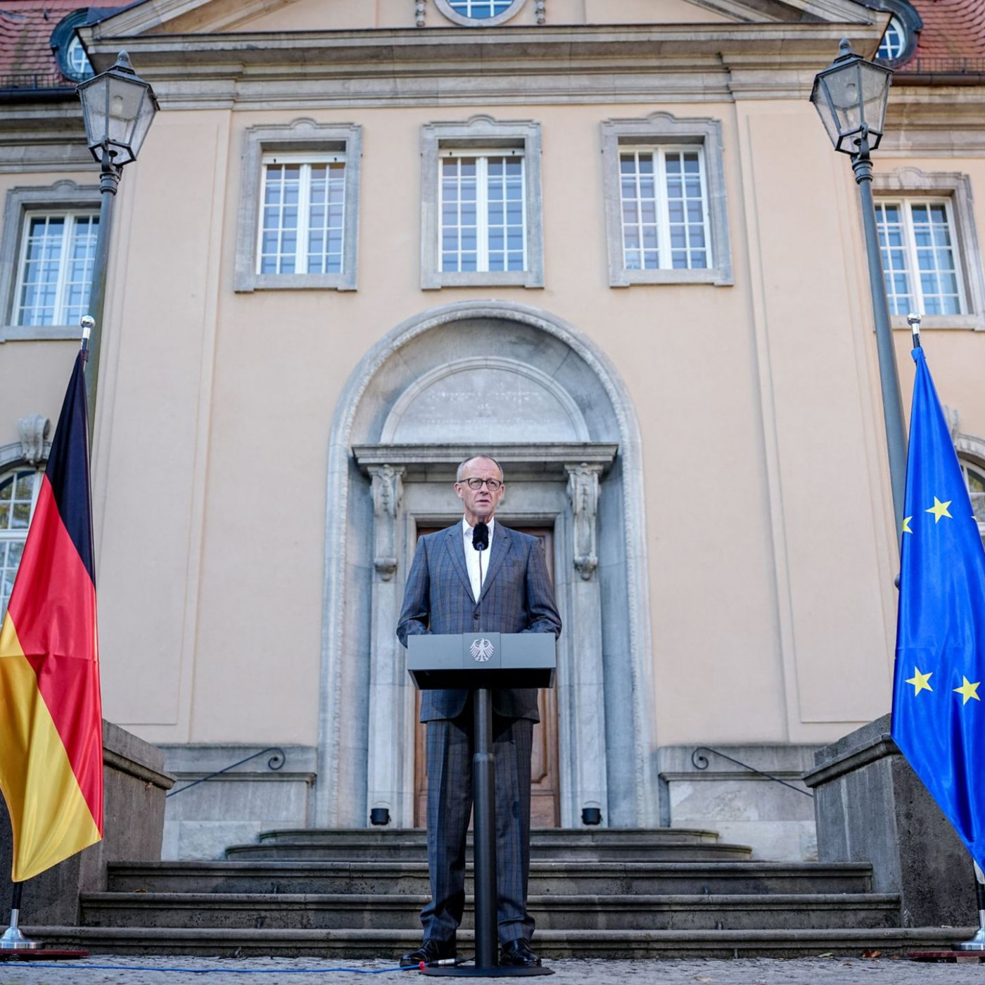 Merz: Setzen alles daran, dass Wirtschaft wieder Tritt fasst