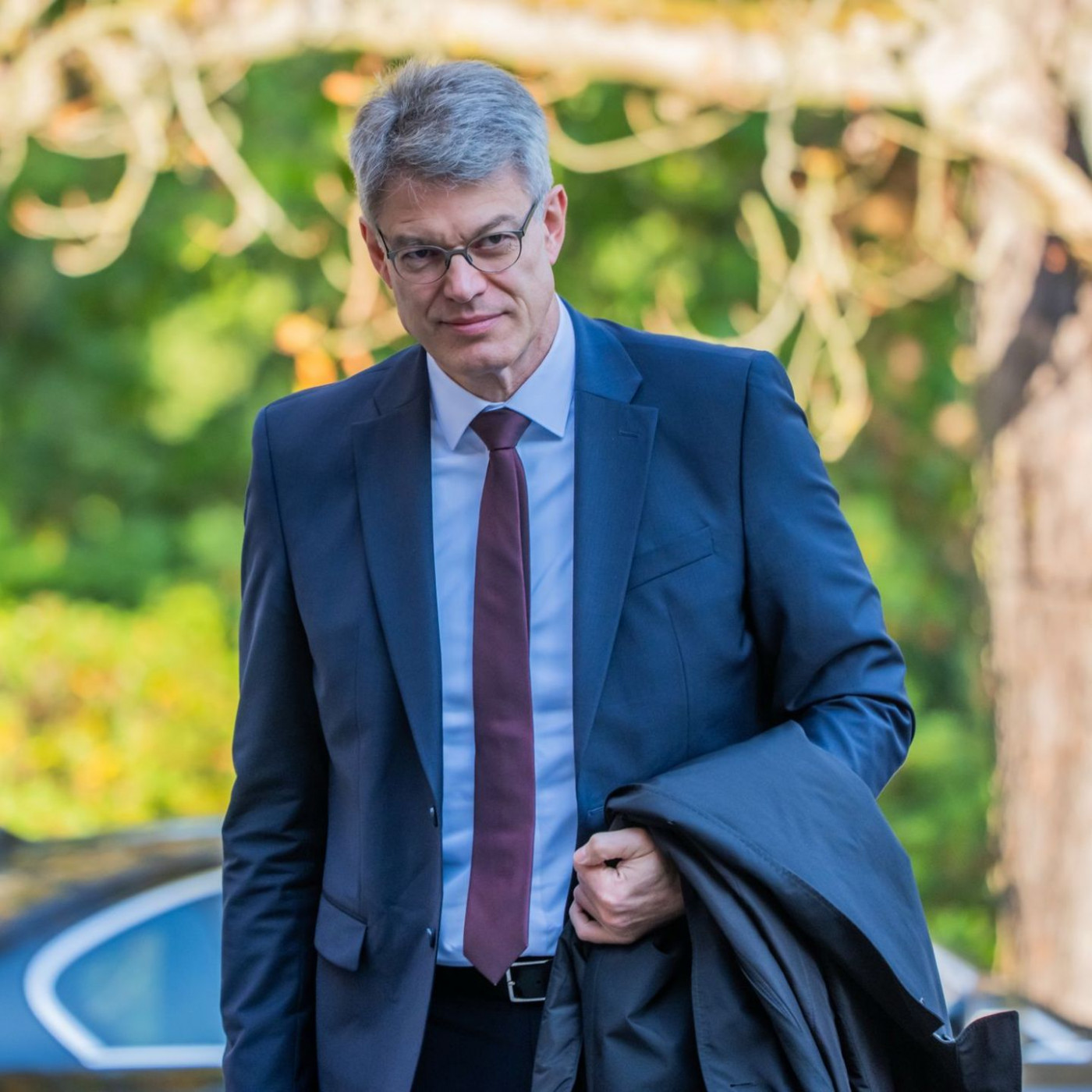 Verkehrsminister Schnieder bei Kabinettsklausur zusammengebrochen