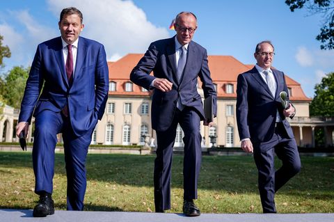 Kabinett in Klausur: Ein moderneres Land - und andere Sorgen
