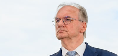 „Es geht ums Ganze. Wir oder die“, sagt Haseloff zum Umfragehoch der AfD