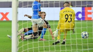 FC Bayern kassiert Traumtor und erteilt Lehrstunde