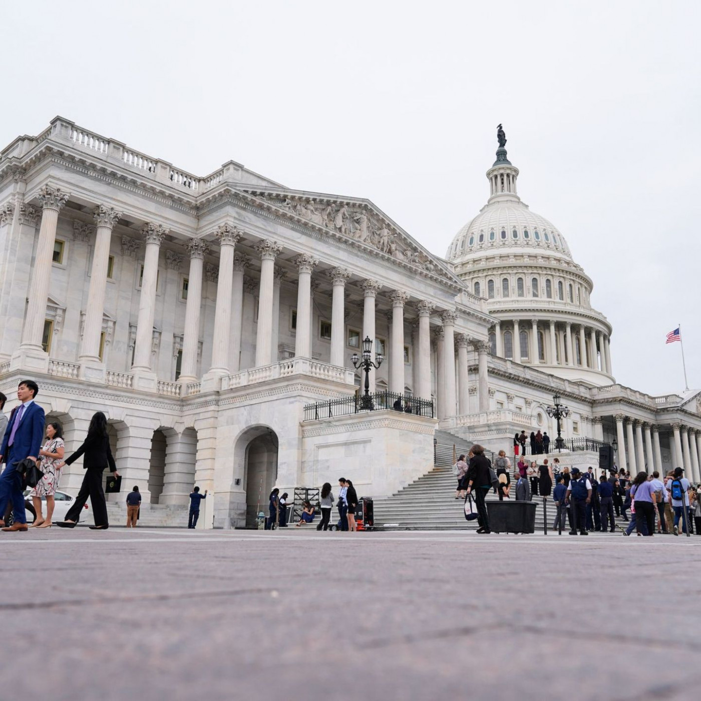 Shutdown in den USA tritt in Kraft