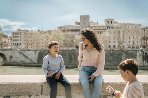 Lauras dramatische Geschichte zeigt, warum es in Italien immer weniger Kinder gibt