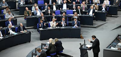 Bundestag hebt Immunität von zwei AfD-Abgeordneten auf
