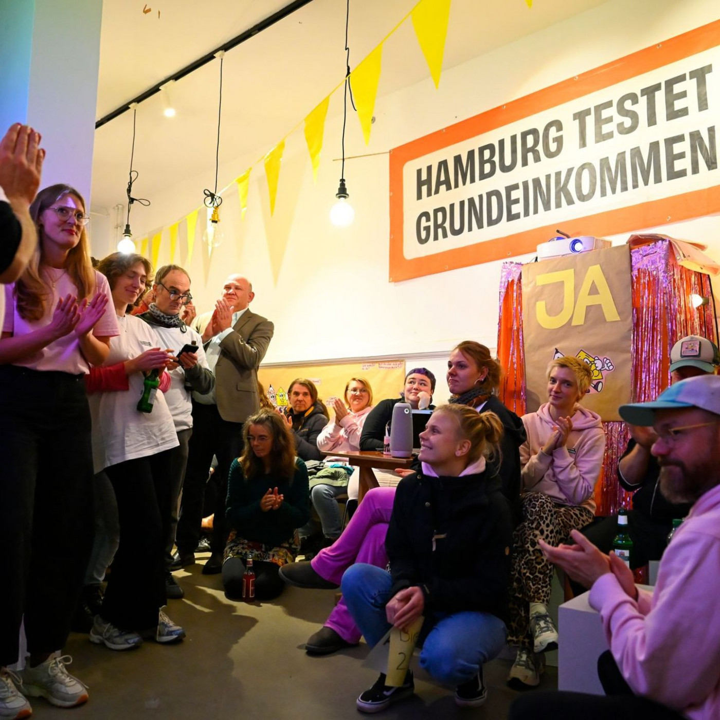 Volksentscheid für Grundeinkommen in Hamburg gescheitert