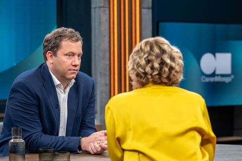 "Ohne ihn hätte es das nicht gegeben": SPD-Chef Klingbeil lobt Donald Trump